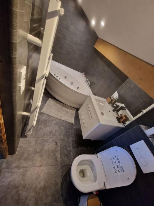 Cocon Tout Confort Spa Privatif Mieussy Exterior foto